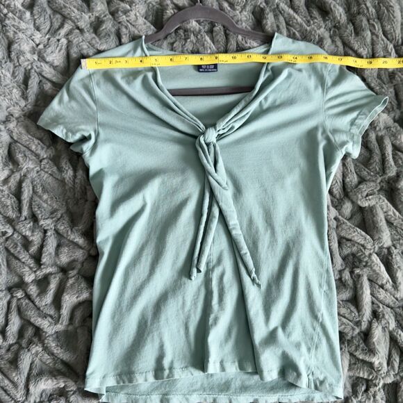 Ralph Lauren Sport Women’s Shirt V-Neck with A Front Knot Tie Detail. Medium - Picture 12 of 12